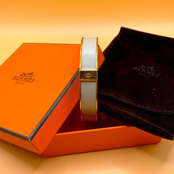 Hermes Jewelry - HERMES Kawaii 18K Gray Leather Bangle, Designer size S